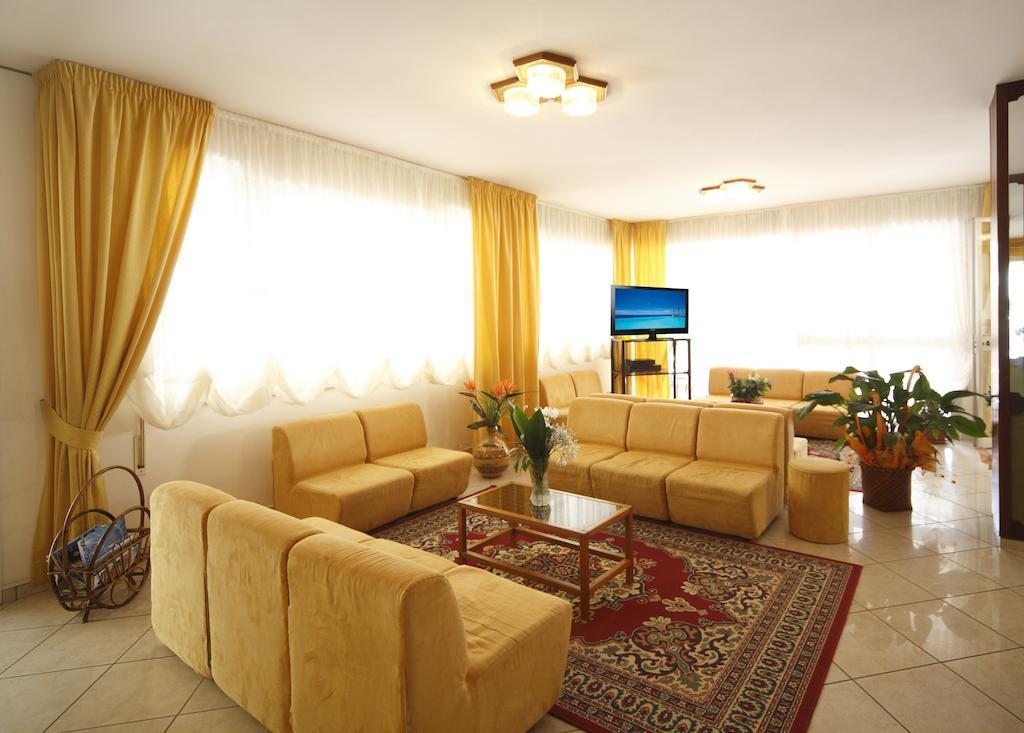 Hotel Devon Rooms & Breakfast Cesenatico Zewnętrze zdjęcie