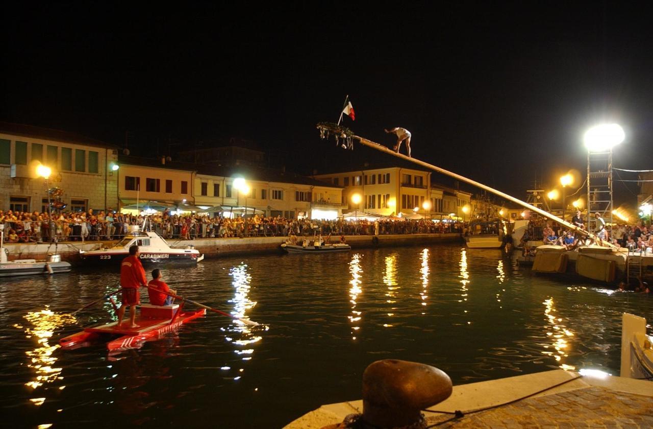 Hotel Devon Rooms & Breakfast Cesenatico Zewnętrze zdjęcie