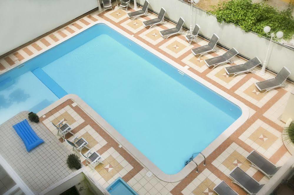 Hotel Devon Rooms & Breakfast Cesenatico Zewnętrze zdjęcie